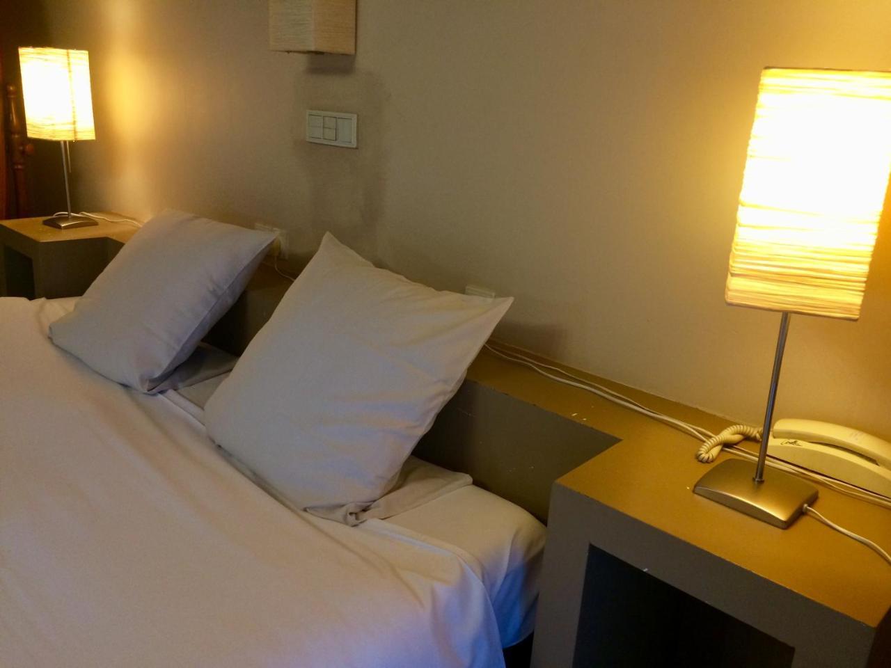 Hotel La Venerie วีร์ตง ภายนอก รูปภาพ